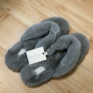 Zara Home size 9 luxury faux fur slippers